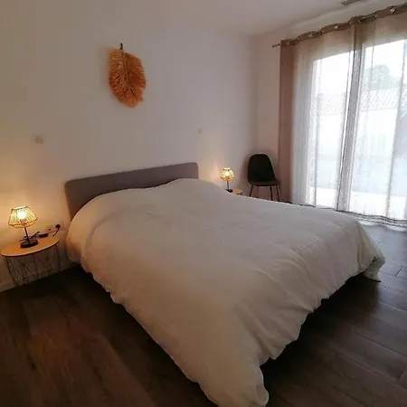 Дом отдыха Maison De Ville Au Calme Саль